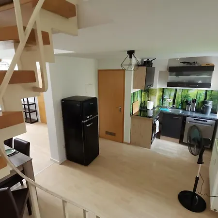 Maisonette 